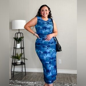 Water color body con dress size XL ONLY WORN IN TRY ON